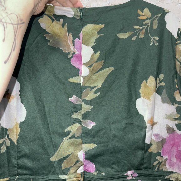 4X (FITS LIKE A 3X) Green Chiffon Floral Print Lantern Sleeve Maxi DressNWT - Picture 8 of 10
